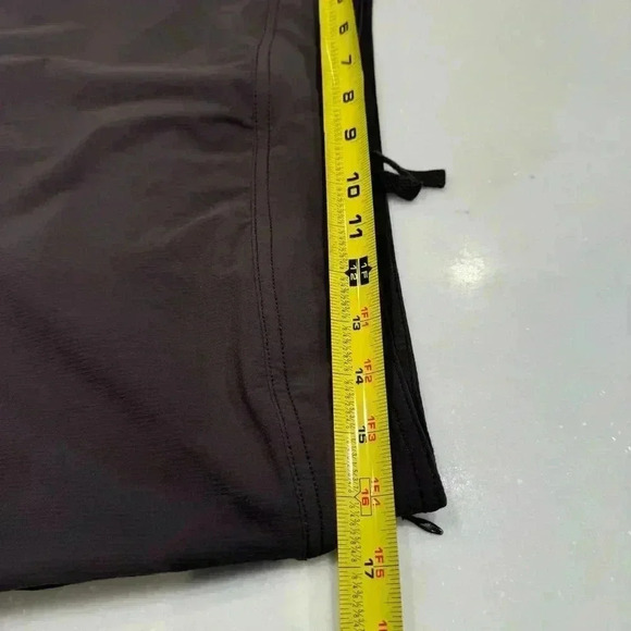 Athleta Skort Athletic Womens Taupe Build In Shorts Side Zip Pockets Size 6 - Picture 6 of 10